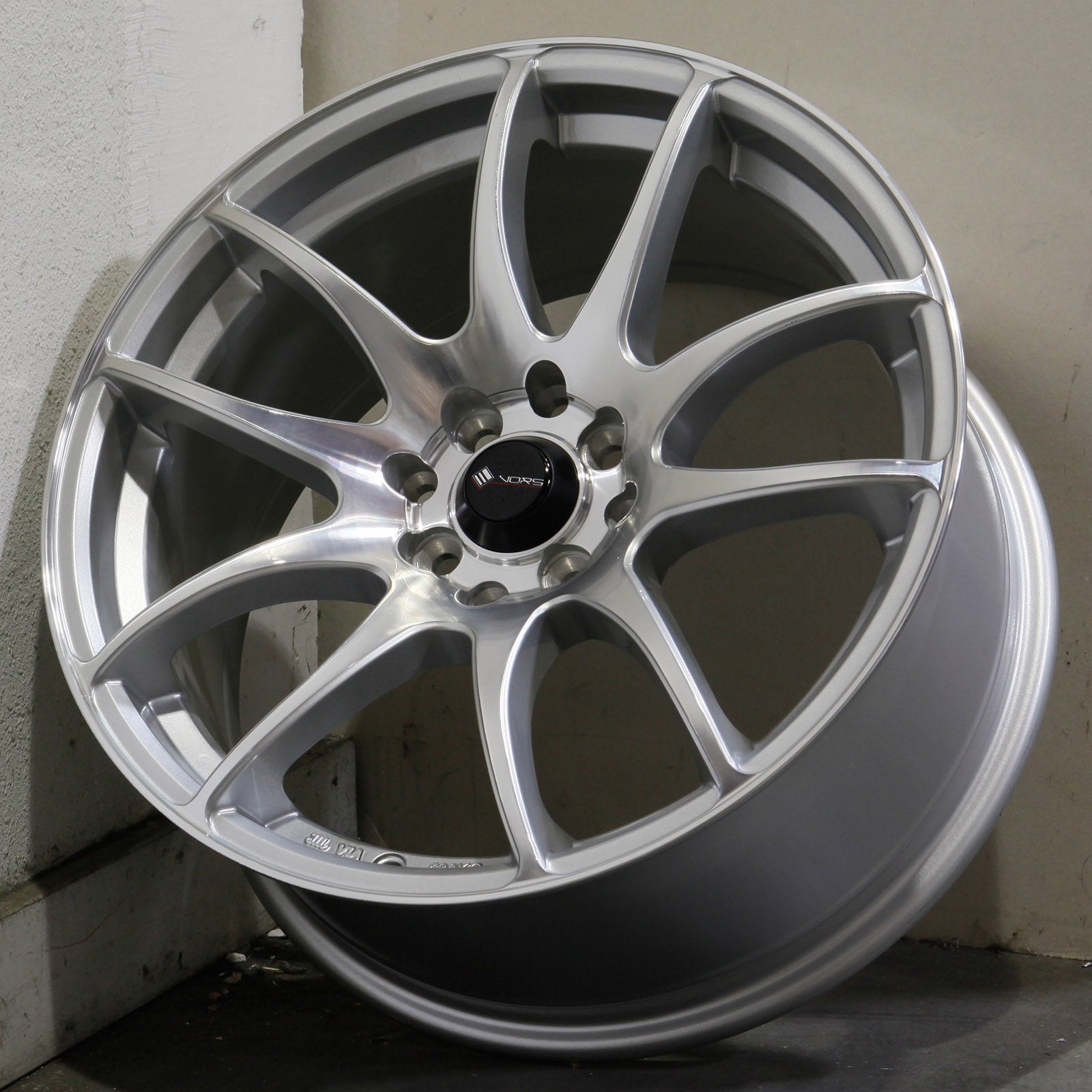 Vors Wheels TR4 Silver Machined – aspire MOTORING